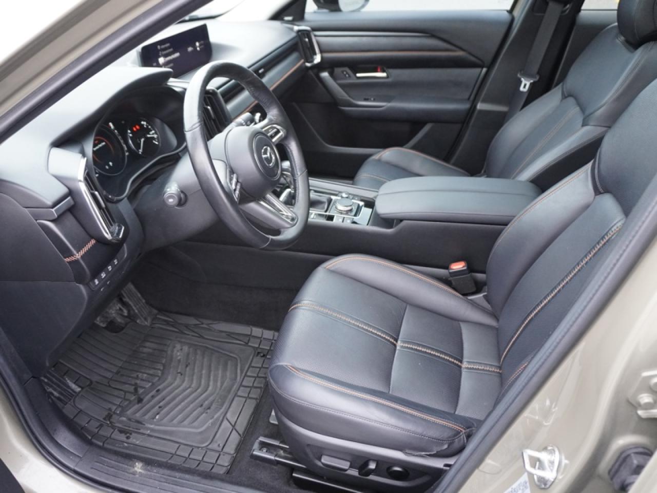 2023 Mazda CX-50 GT  -  Sunroof -  Cooled Seats Photo