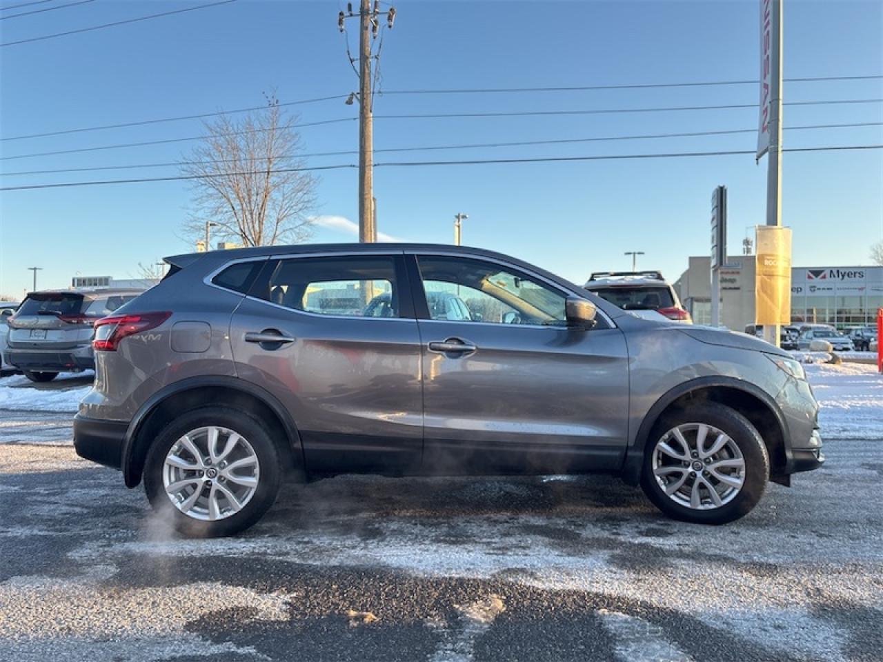 2023 Nissan Qashqai S AWD  AWD, Low Mileage Photo