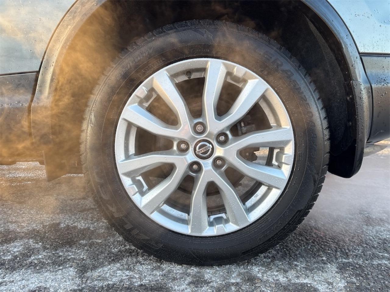 2023 Nissan Qashqai S AWD  AWD, Low Mileage Photo