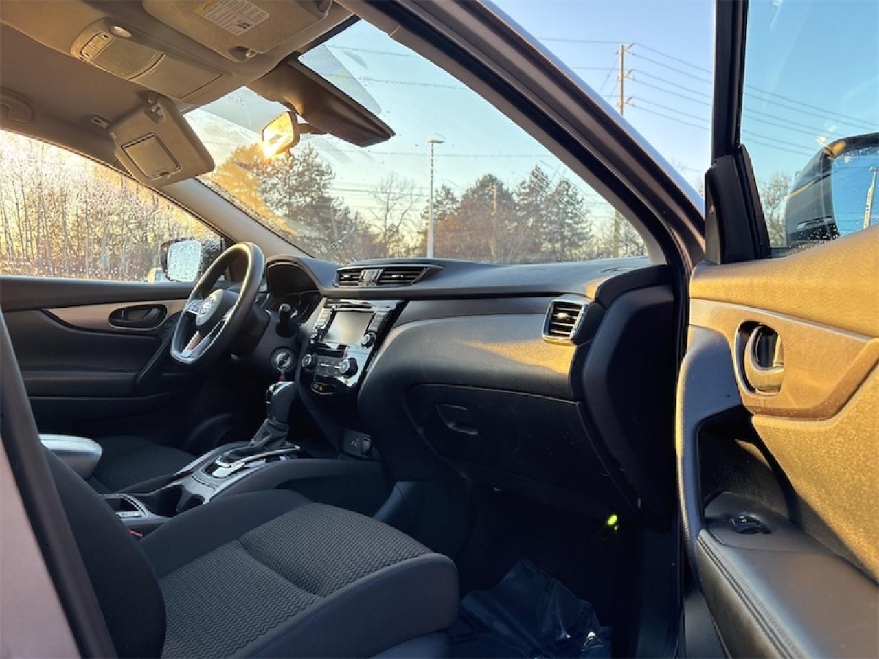 2023 Nissan Qashqai S AWD  AWD, Low Mileage Photo