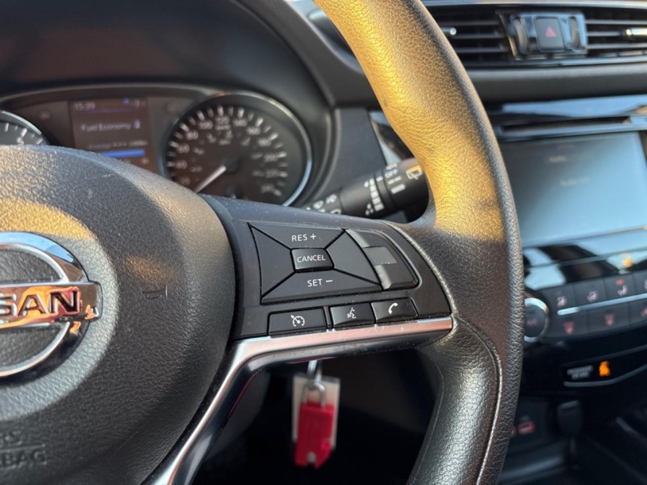 2023 Nissan Qashqai S AWD  AWD, Low Mileage Photo