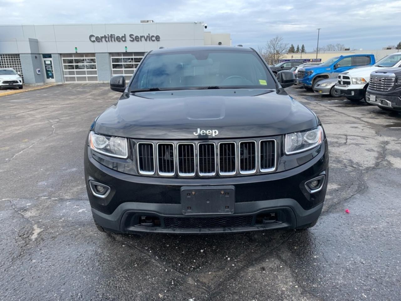 2016 Jeep Grand Cherokee Laredo Photo