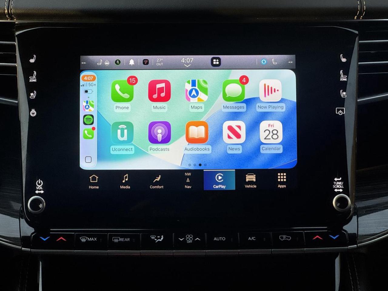 2022 Jeep Wagoneer Series II 4x4 Photo