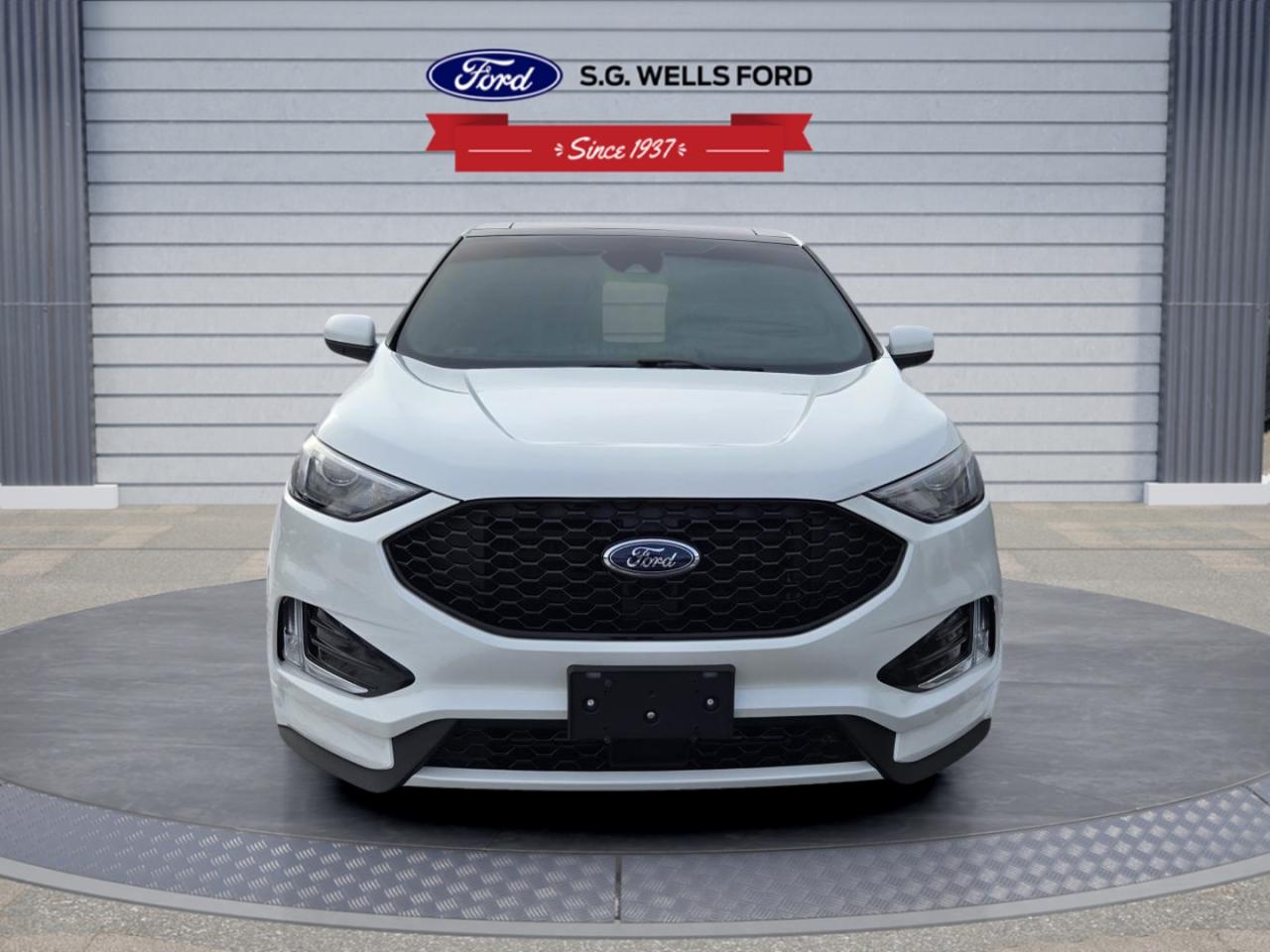2022 Ford Edge SEL Photo