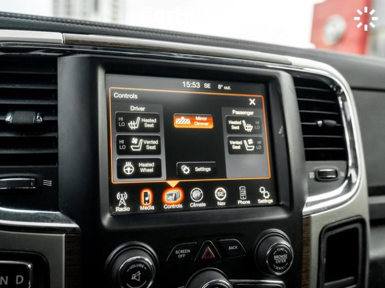 2014 RAM 1500 Laramie Photo