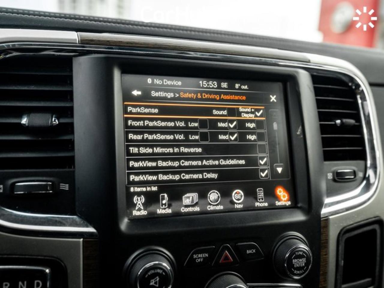 2014 RAM 1500 Laramie Photo