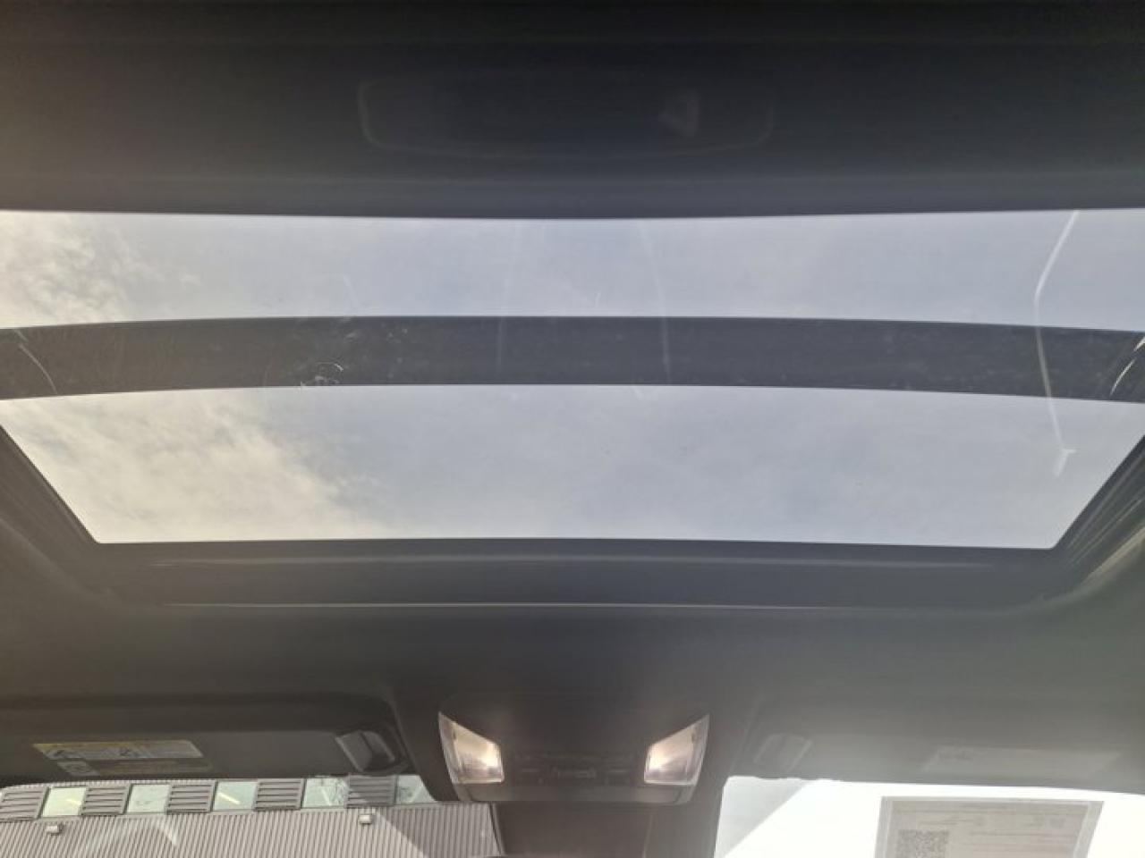 2023 Toyota RAV4 Hybrid SE | Sunroof | Adaptive Cruise | CarPlay | Android Auto | Heated Seats | Rear Cam and More ! Photo