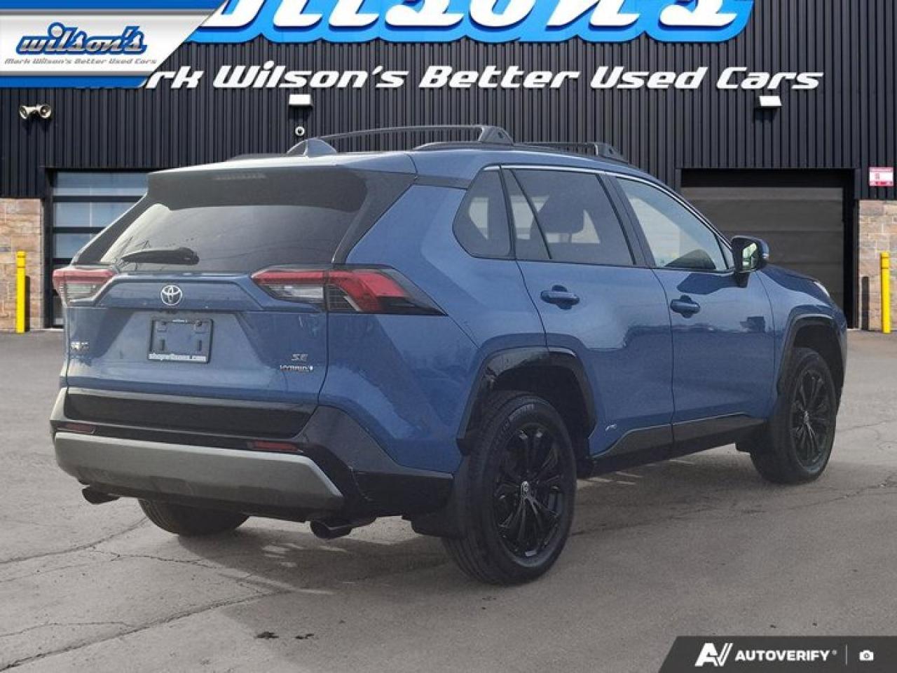 2023 Toyota RAV4 Hybrid SE | Sunroof | Adaptive Cruise | CarPlay | Android Auto | Heated Seats | Rear Cam and More ! Photo4