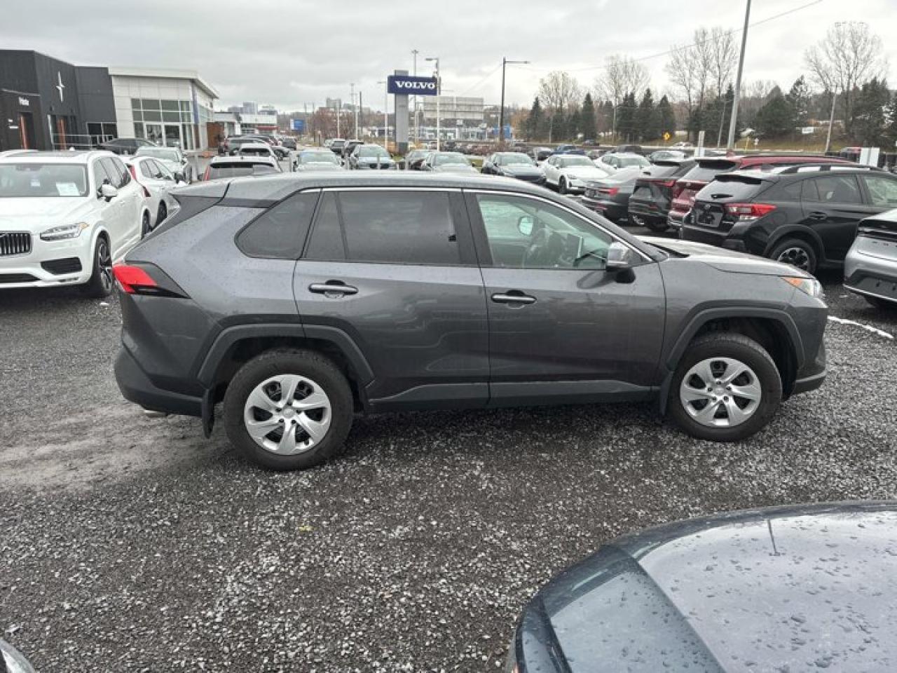 2023 Toyota RAV4 LE AWD | Heated Seats | Radar Cruise | CarPlay + Android | Rear Camera | and More ! Photo3