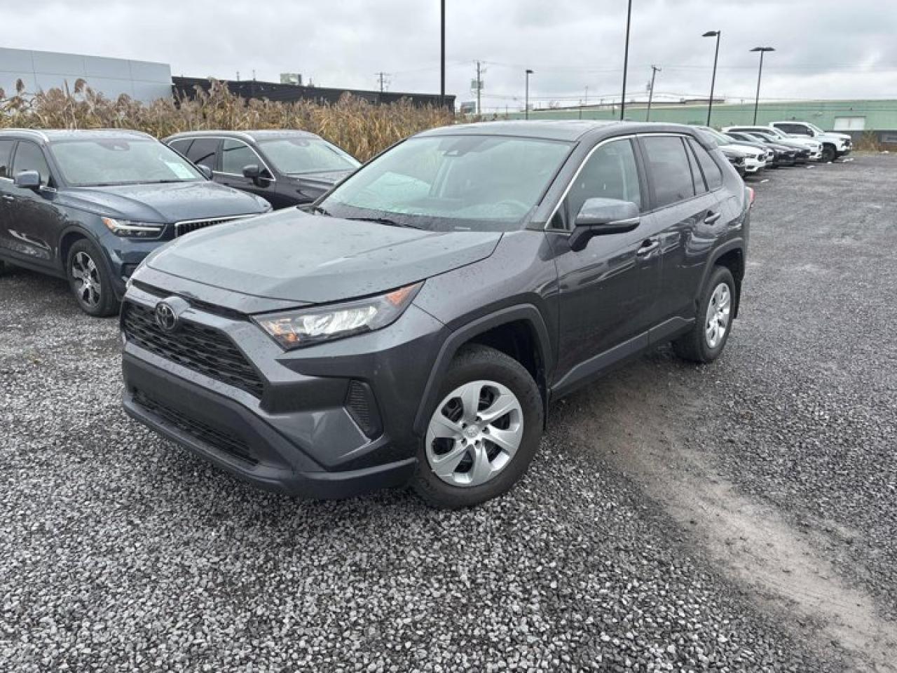 Used 2023 Toyota RAV4 LE AWD | Heated Seats | Radar Cruise | CarPlay + Android | Rear Camera | and More ! for sale in Guelph, ON