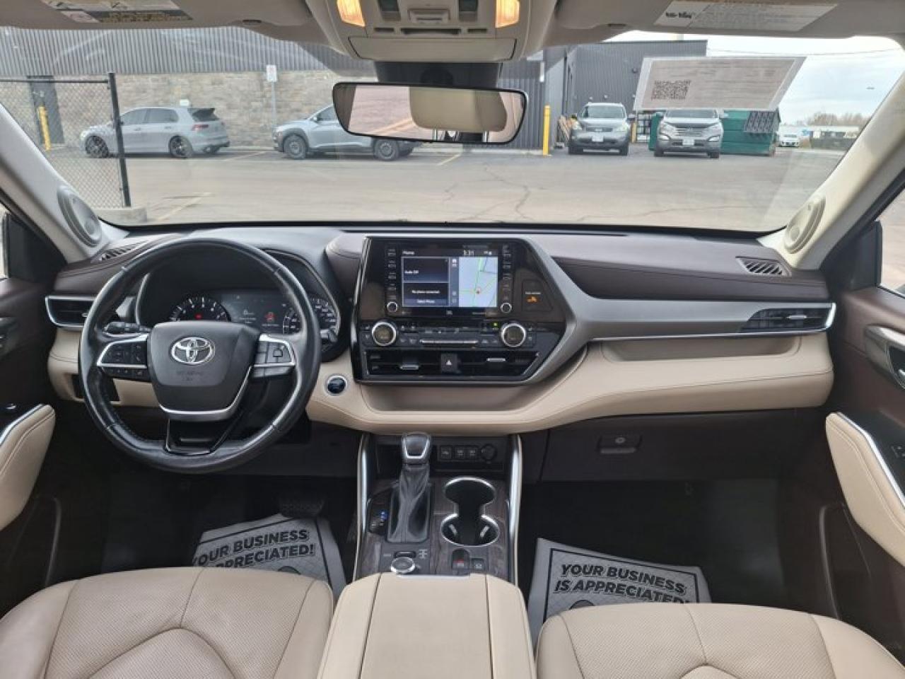 2021 Toyota Highlander LimitedLeather | Sunroof | Cooled + Heated Seats | JBL Audio | Rear Camera | and More ! Photo