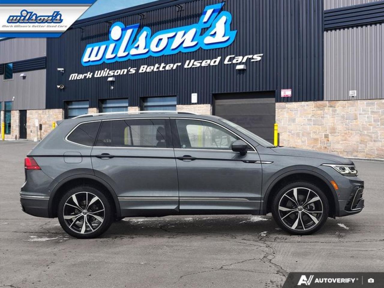 2023 Volkswagen Tiguan Highline R-Line 4Motion | Leather | Sunroof | Nav | 360 Camera | Fender Audio | and More ! Photo