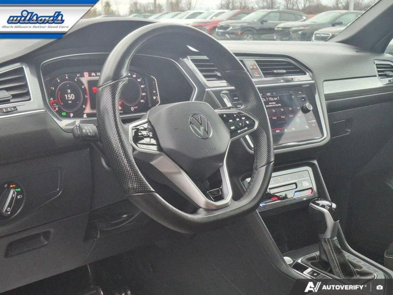 2023 Volkswagen Tiguan Highline R-Line 4Motion | Leather | Sunroof | Nav | 360 Camera | Fender Audio | and More ! Photo