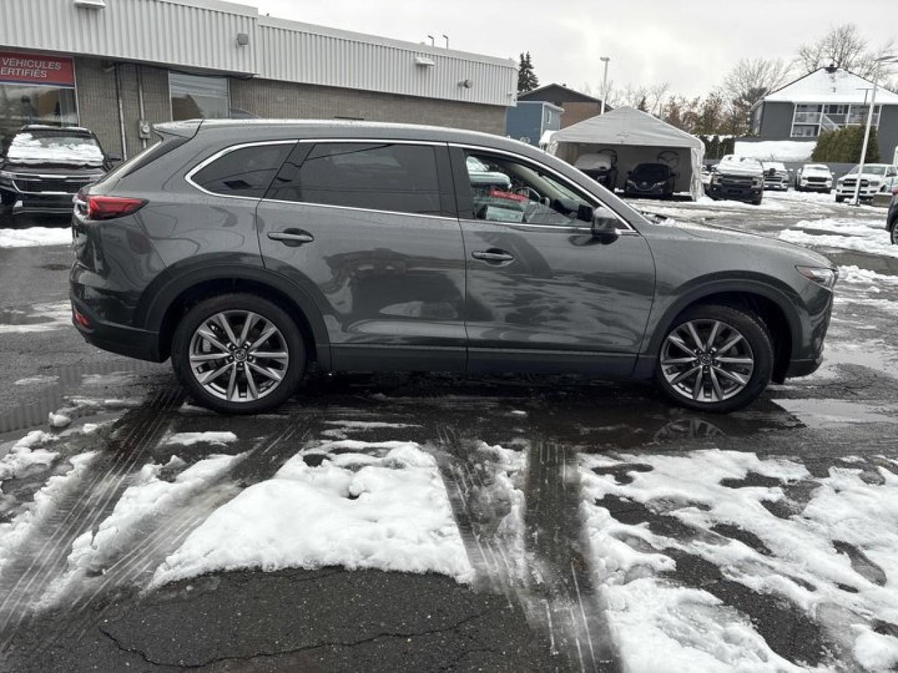 2022 Mazda CX-9 GS-L AWD | Leather | Sunroof | Adaptive Cruise | Heated Wheel + Seats | CarPlay + Android and More ! Photo4