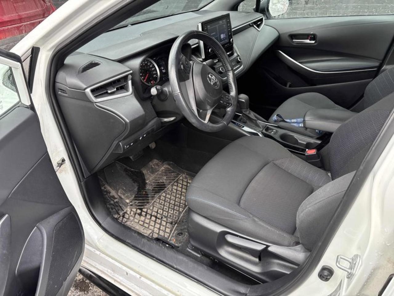 2021 Toyota Corolla Sunroof | Heated Seats | Radar Cruise | CarPlay + Android | Rear Camera | and More ! Photo2