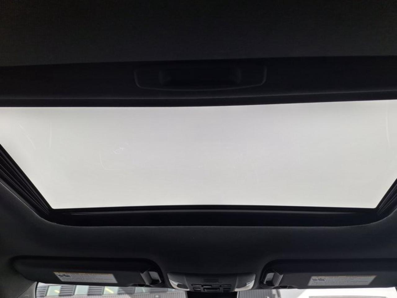 2021 Toyota Corolla Sunroof | Heated Seats | Radar Cruise | CarPlay + Android | Rear Camera | and More ! Photo