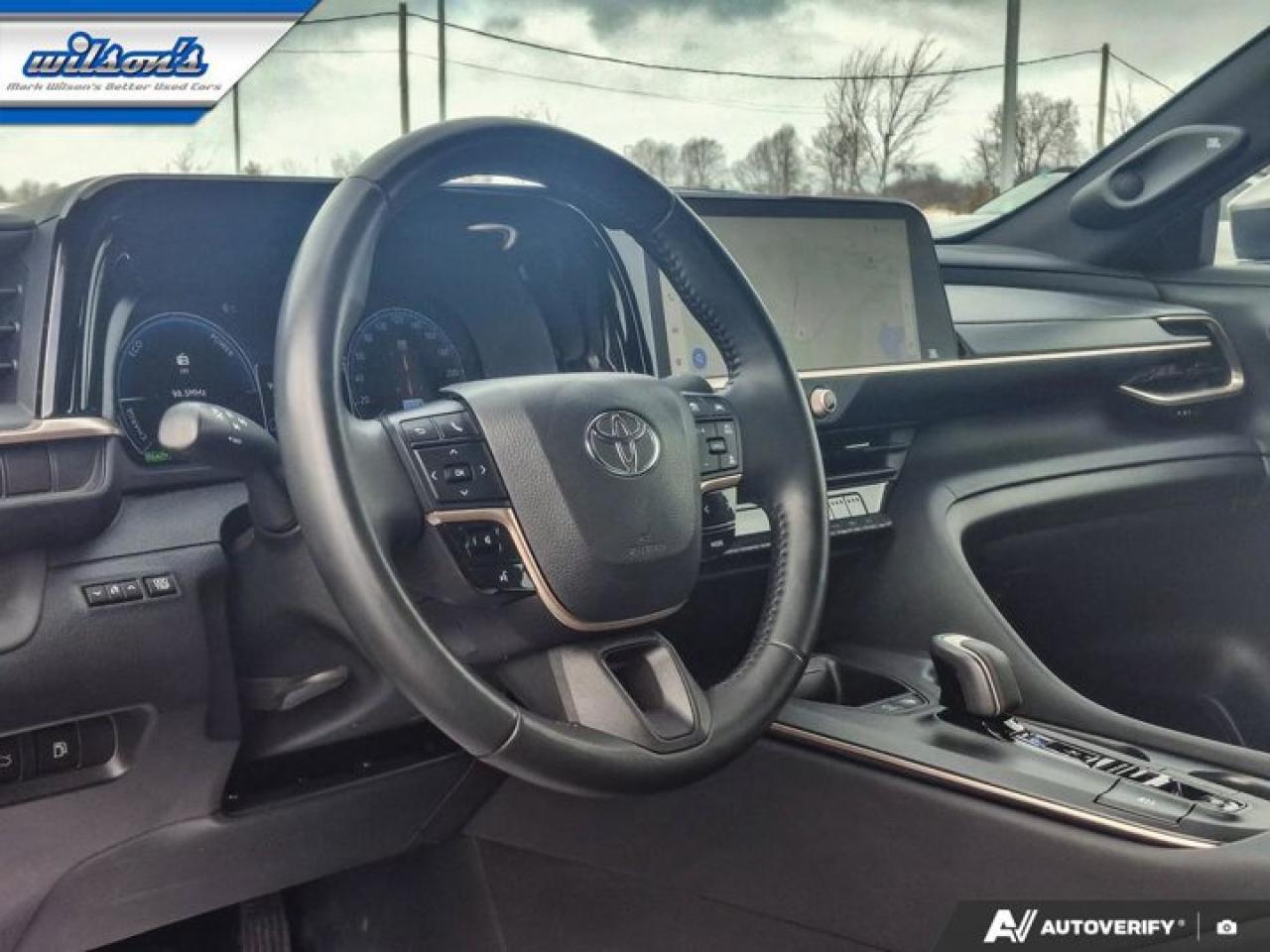 2023 Toyota Crown Platinum Hybrid MAX | AWD | Leather | Pano Roof | JBL | 360 Camera | Photo