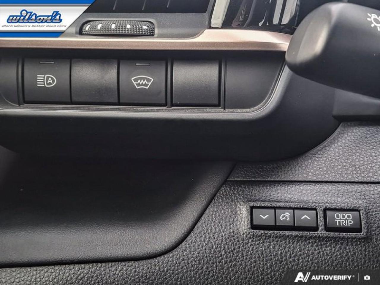 2023 Toyota Crown Platinum Hybrid MAX | AWD | Leather | Pano Roof | JBL | 360 Camera | Photo