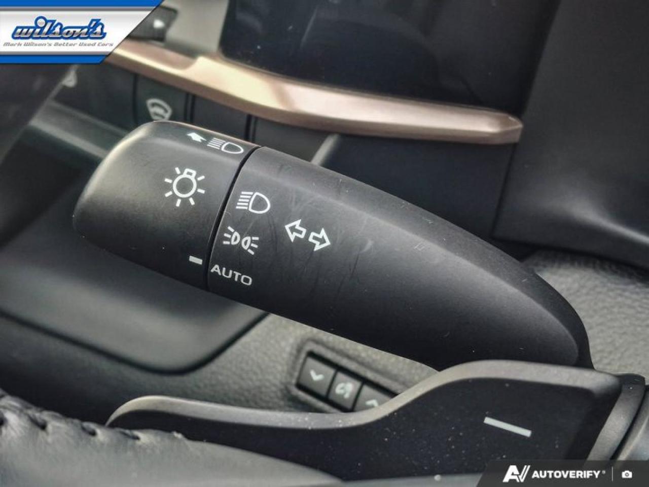 2023 Toyota Crown Platinum Hybrid MAX | AWD | Leather | Pano Roof | JBL | 360 Camera | Photo