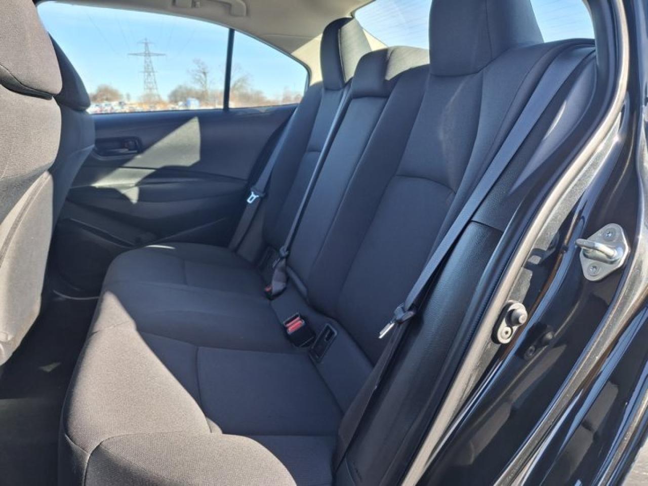 2022 Toyota Corolla Sunroof | Heated Seats | Radar Cruise | CarPlay + Android | Rear Camera | and More ! Photo