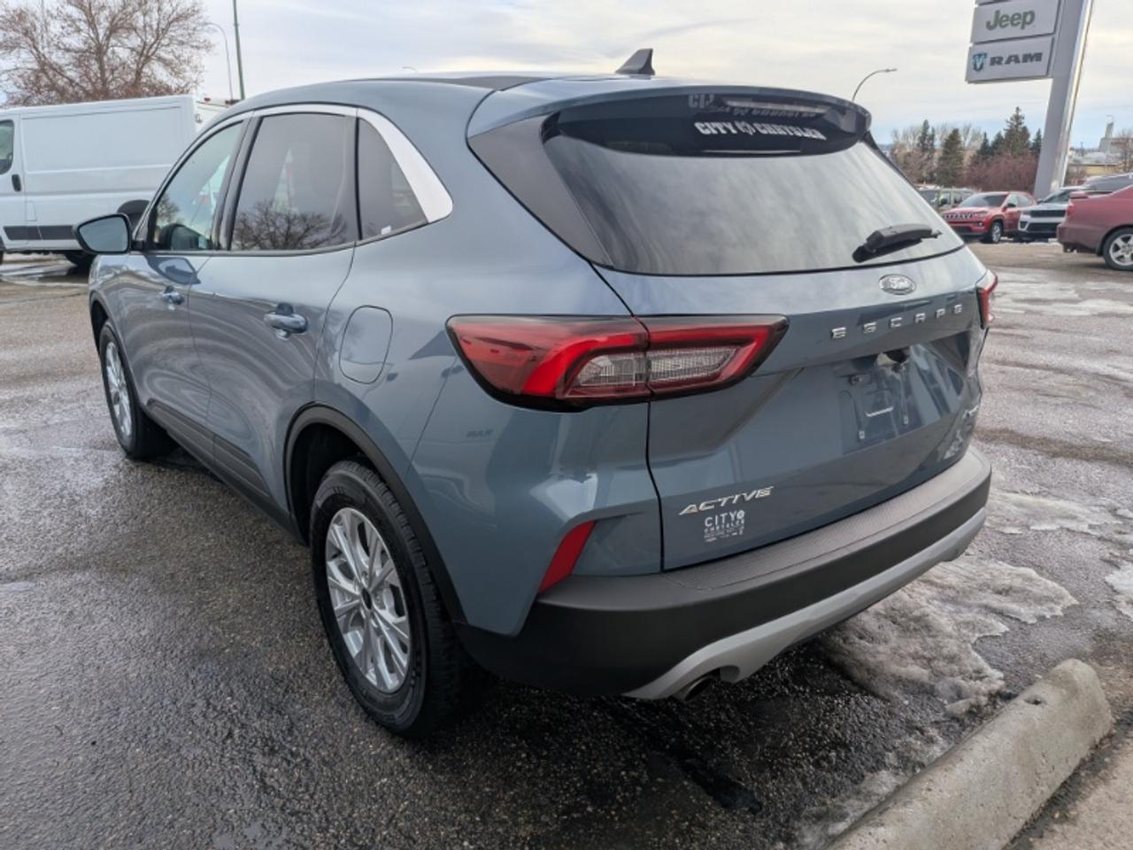 2024 Ford Escape Active Photo3