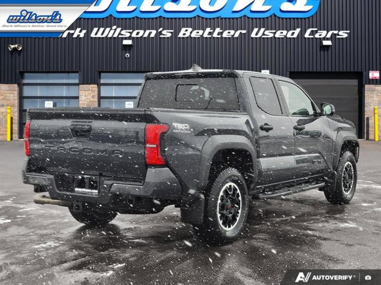 2024 Toyota Tacoma TRD Off-Road Premium | Leather | Sunroof | JBL | Heated Wheel | Cooled + Heated Seats | and More ! Photo