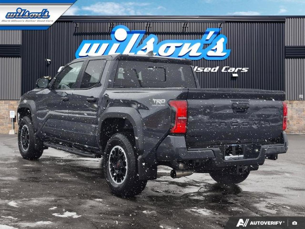 2024 Toyota Tacoma TRD Off-Road Premium | Leather | Sunroof | JBL | Heated Wheel | Cooled + Heated Seats | and More ! Photo2