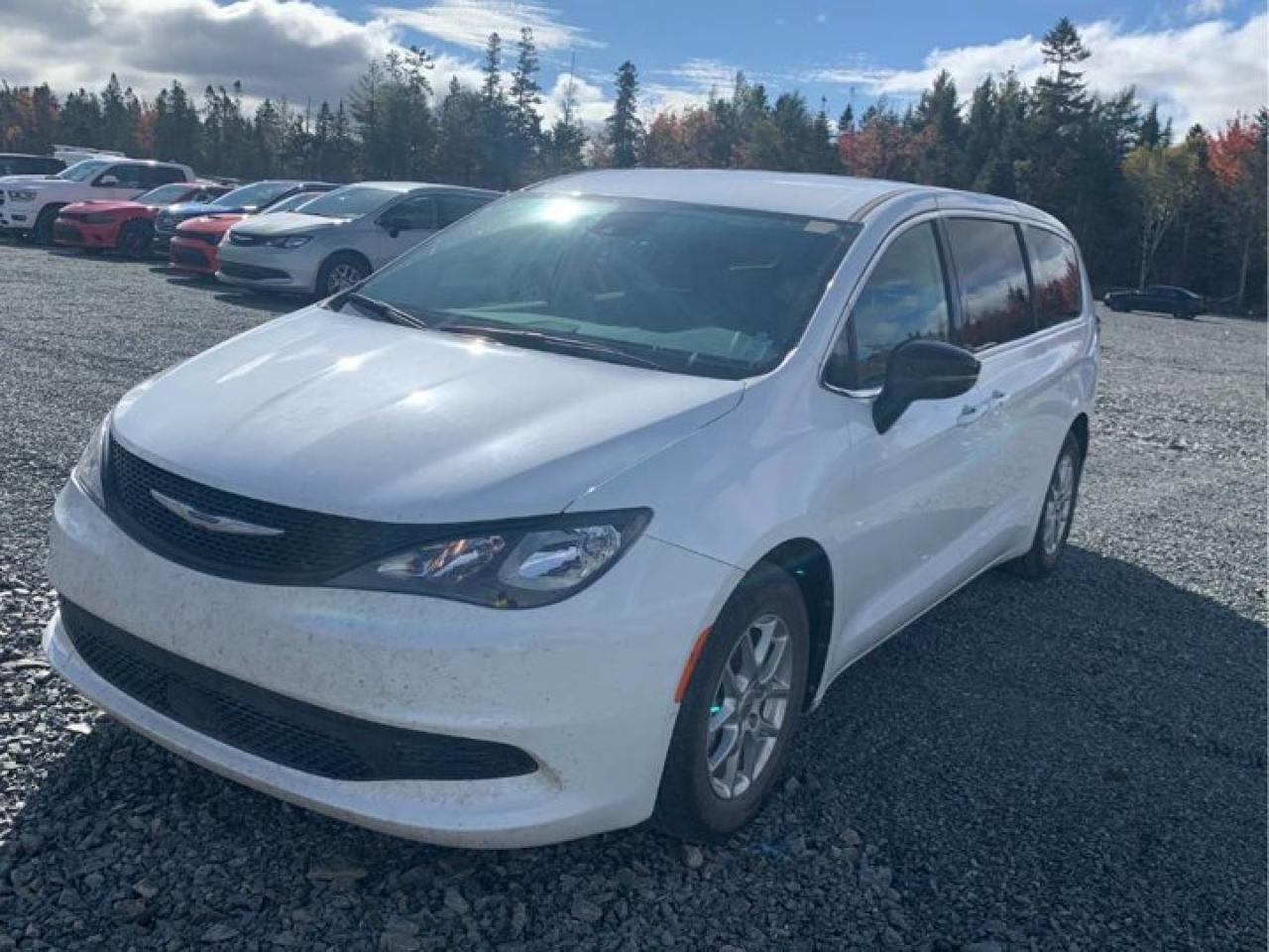 Used 2024 Dodge Grand Caravan SXT | Nav | Heated Wheel + Seats | Power Sliding Doors | Remote Start | BSM | CarPlay + Android | for sale in Guelph, ON