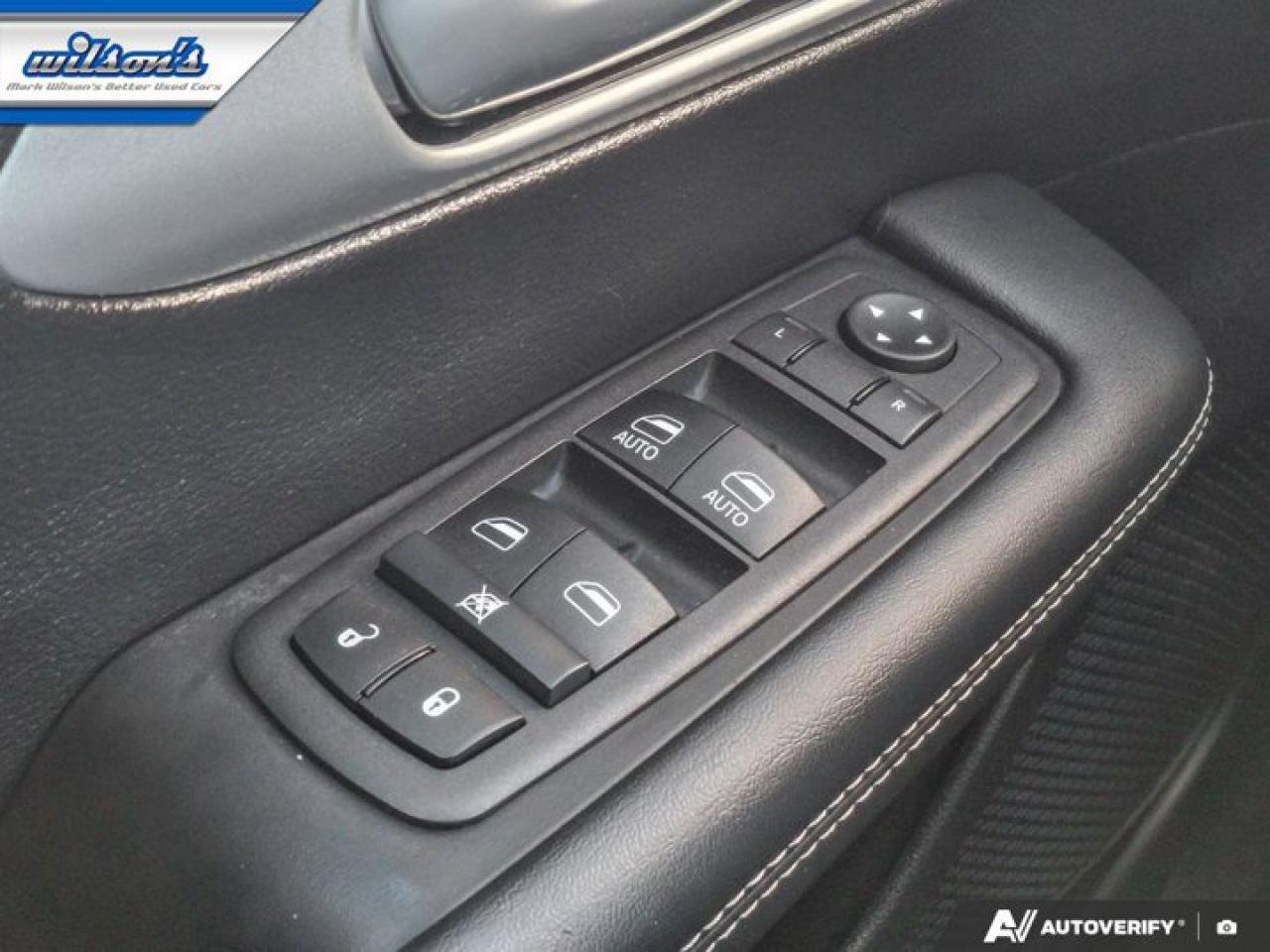 2024 Chrysler Pacifica Touring-L | Leather | Pano Sunroof | S-Appearance Pkg | Heated Wheel + Seats | and More ! Photo