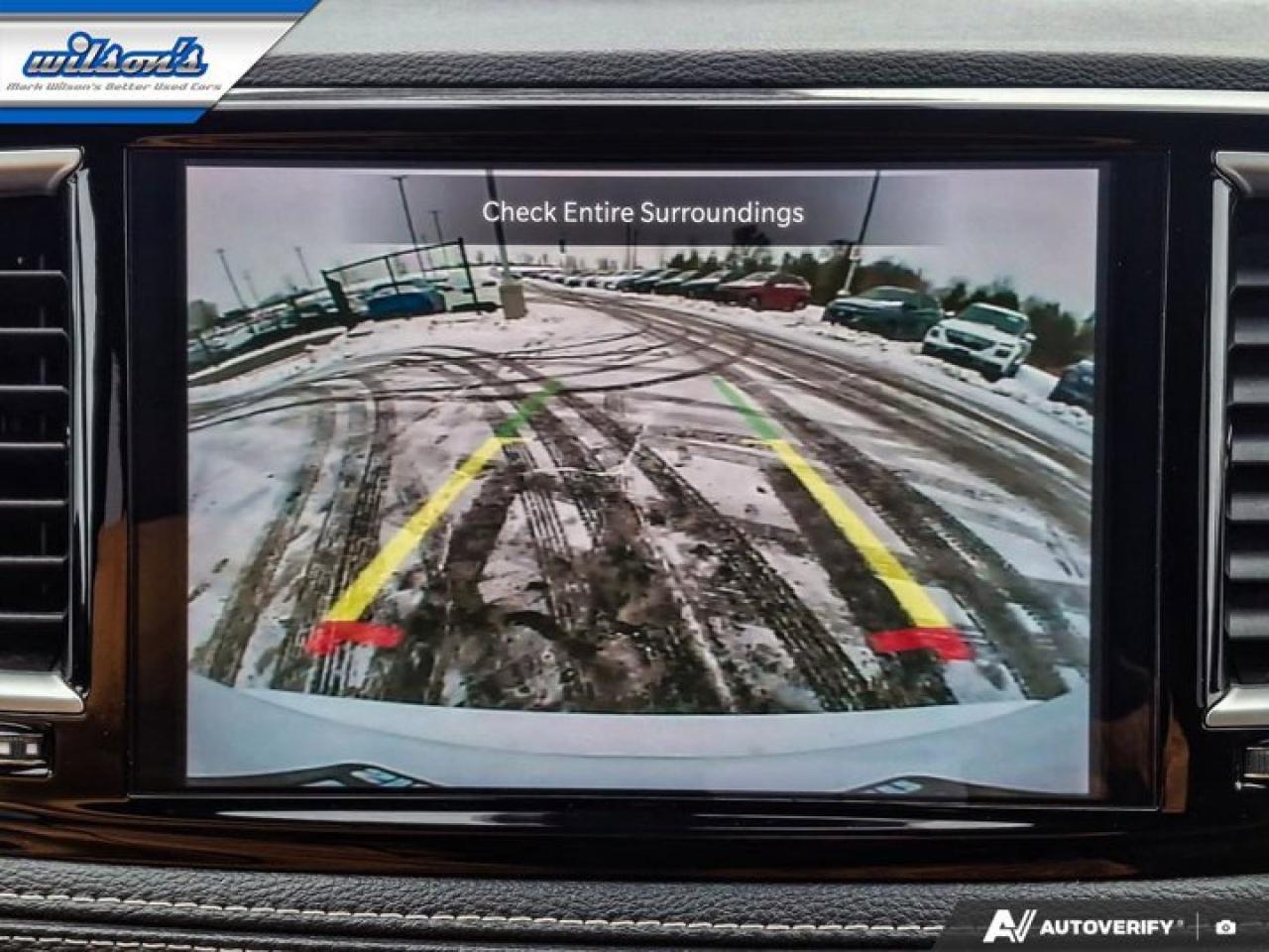 2024 Chrysler Pacifica Touring-L | Leather | Pano Sunroof | S-Appearance Pkg | Heated Wheel + Seats | and More ! Photo