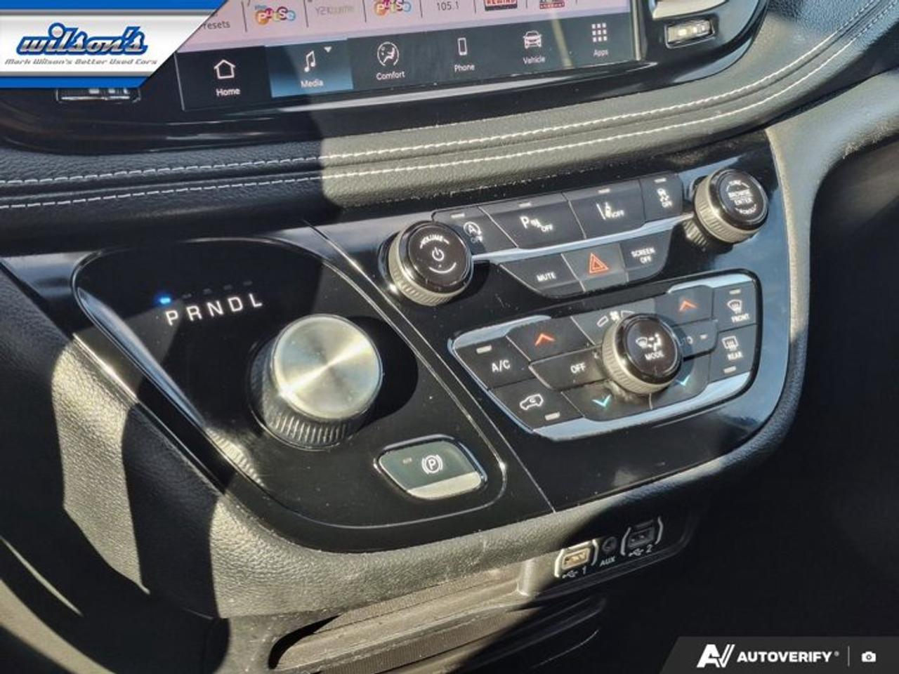 2024 Chrysler Pacifica Touring-L | Leather | Pano Sunroof | S-Appearance Pkg | Heated Wheel + Seats | and More ! Photo