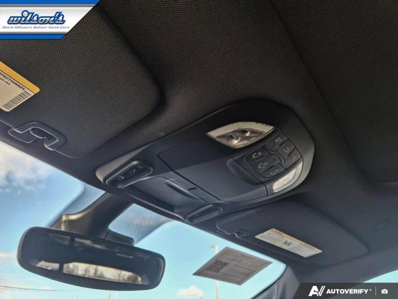 2024 Chrysler Pacifica Touring-L | Leather | Pano Sunroof | S-Appearance Pkg | Heated Wheel + Seats | and More ! Photo