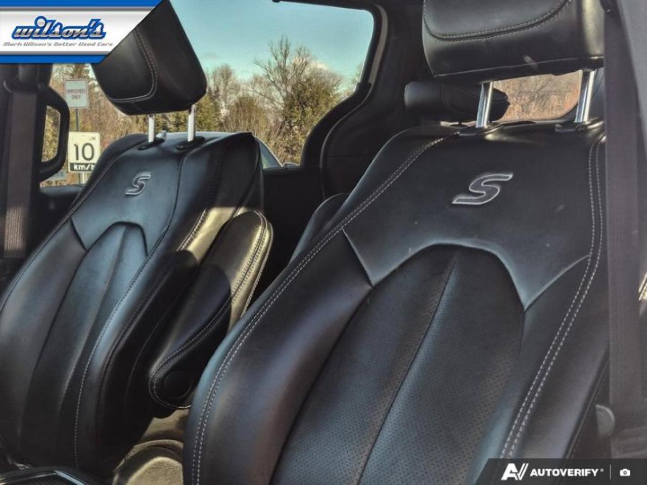 2024 Chrysler Pacifica Touring-L | Leather | Pano Sunroof | S-Appearance Pkg | Heated Wheel + Seats | and More ! Photo