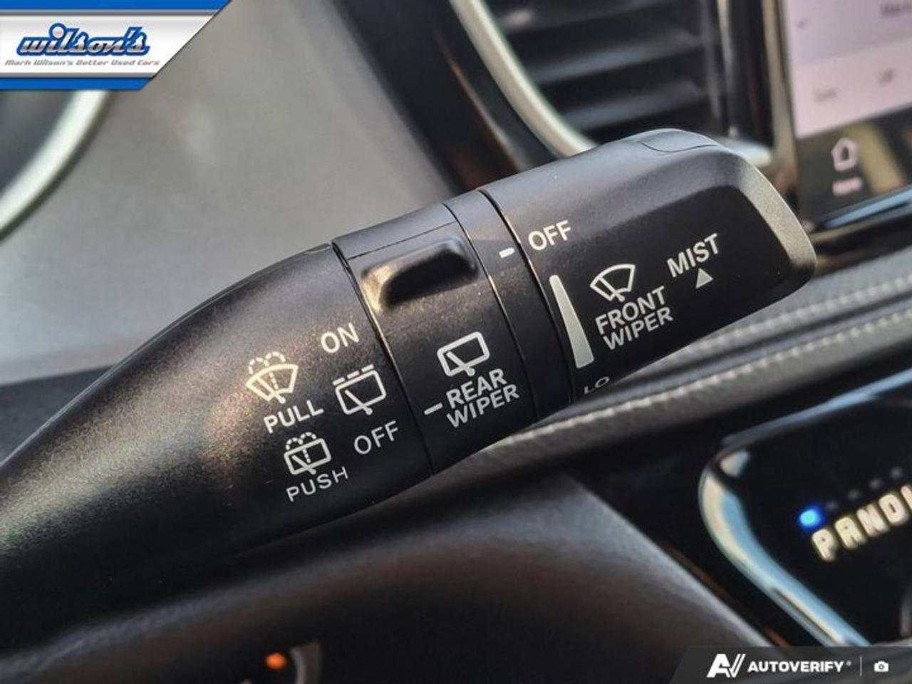 2024 Chrysler Pacifica Touring-L | Leather | Pano Sunroof | S-Appearance Pkg | Heated Wheel + Seats | and More ! Photo