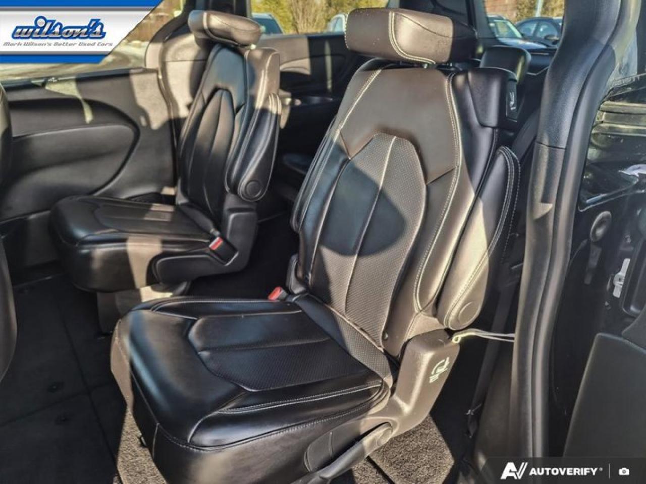 2024 Chrysler Pacifica Touring-L | Leather | Pano Sunroof | S-Appearance Pkg | Heated Wheel + Seats | and More ! Photo