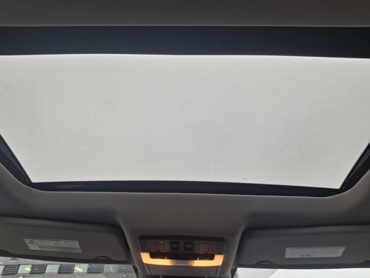 2024 Nissan Rogue SL AWD | Leather | Pano Roof | Nav | 360 Camera | Adaptive Cruise | Heated Wheel + Seats | and More! Photo