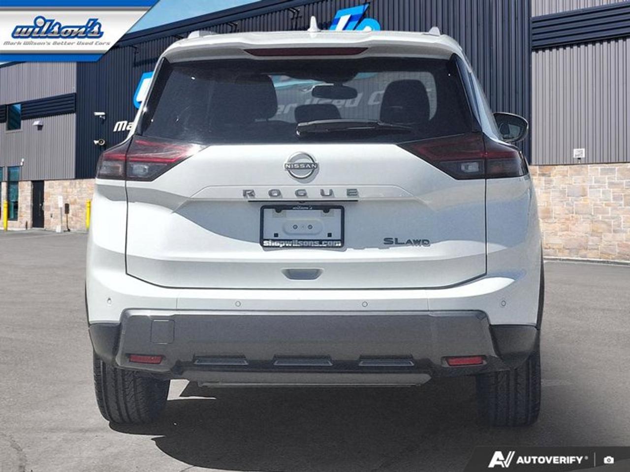 2024 Nissan Rogue SL AWD | Leather | Pano Roof | Nav | 360 Camera | Adaptive Cruise | Heated Wheel + Seats | and More! Photo