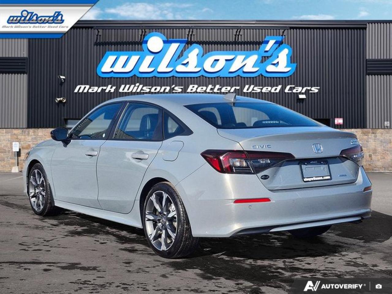 2025 Honda Civic Hybrid Sport Touring | Sunroof | Remote Start | Heated Seats + Steering | Carplay + Android Auto and More ! Photo