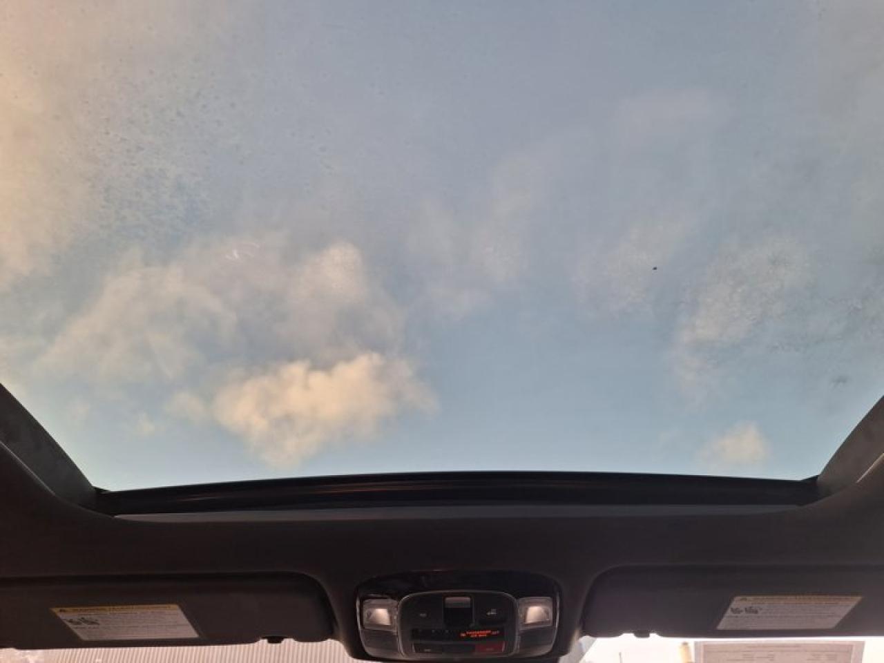 2024 Hyundai Tucson Hybrid N-Line AWD | Pano Roof | Nav | Bose | Adaptive Cruise | Heated Wheel + Seats | CarPlay & More ! Photo