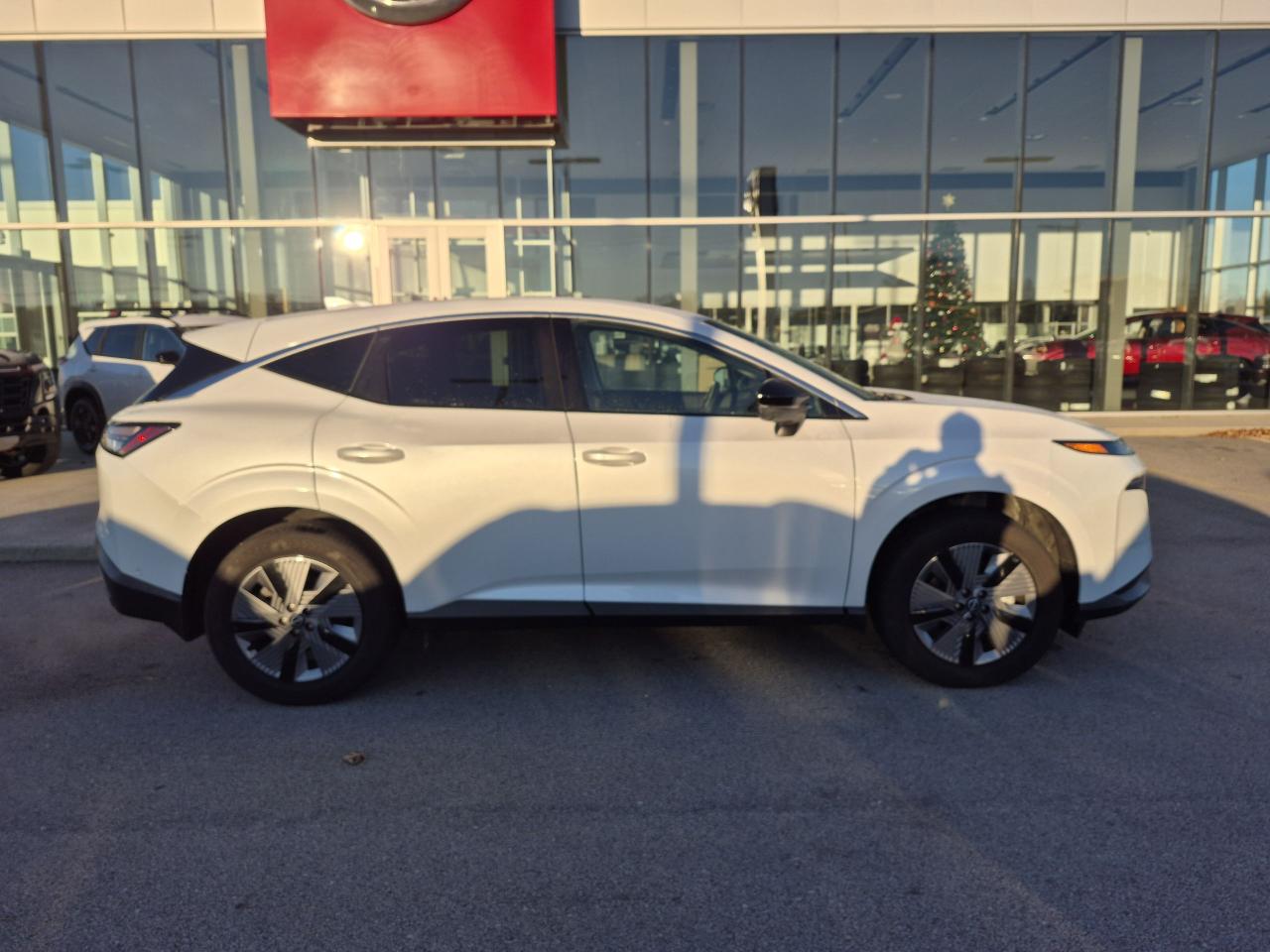 2025 Nissan Murano SL Photo5