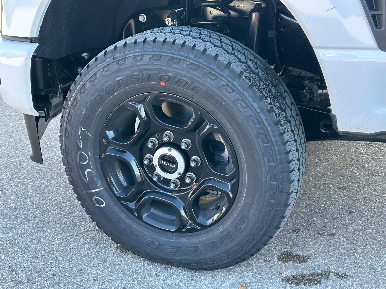 2026 Ford F-250 Super Duty SRW XL 4WD Reg Cab 8' Box Photo