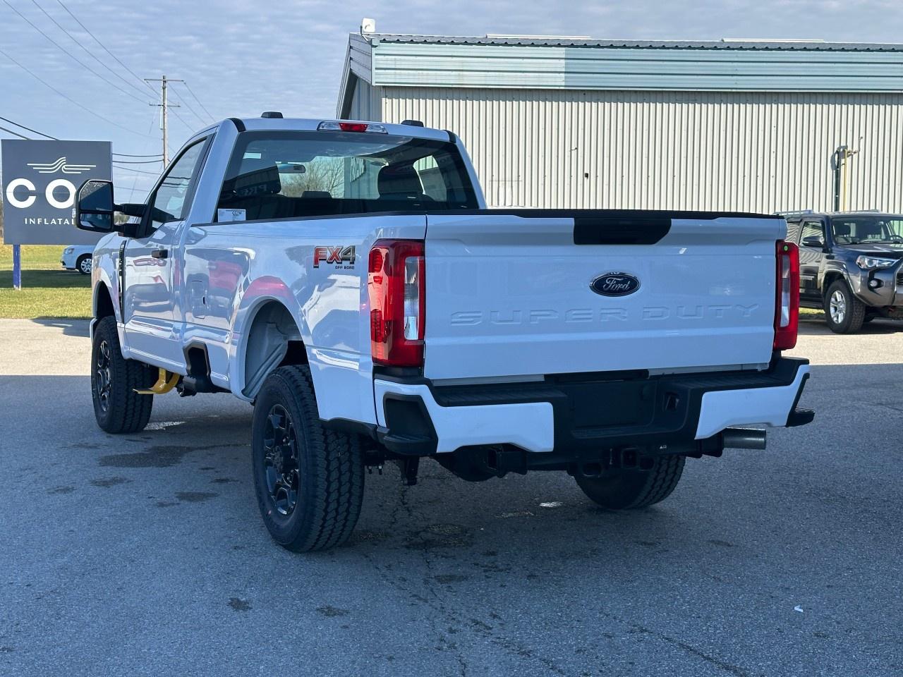 2026 Ford F-250 Super Duty SRW XL 4WD Reg Cab 8' Box Photo