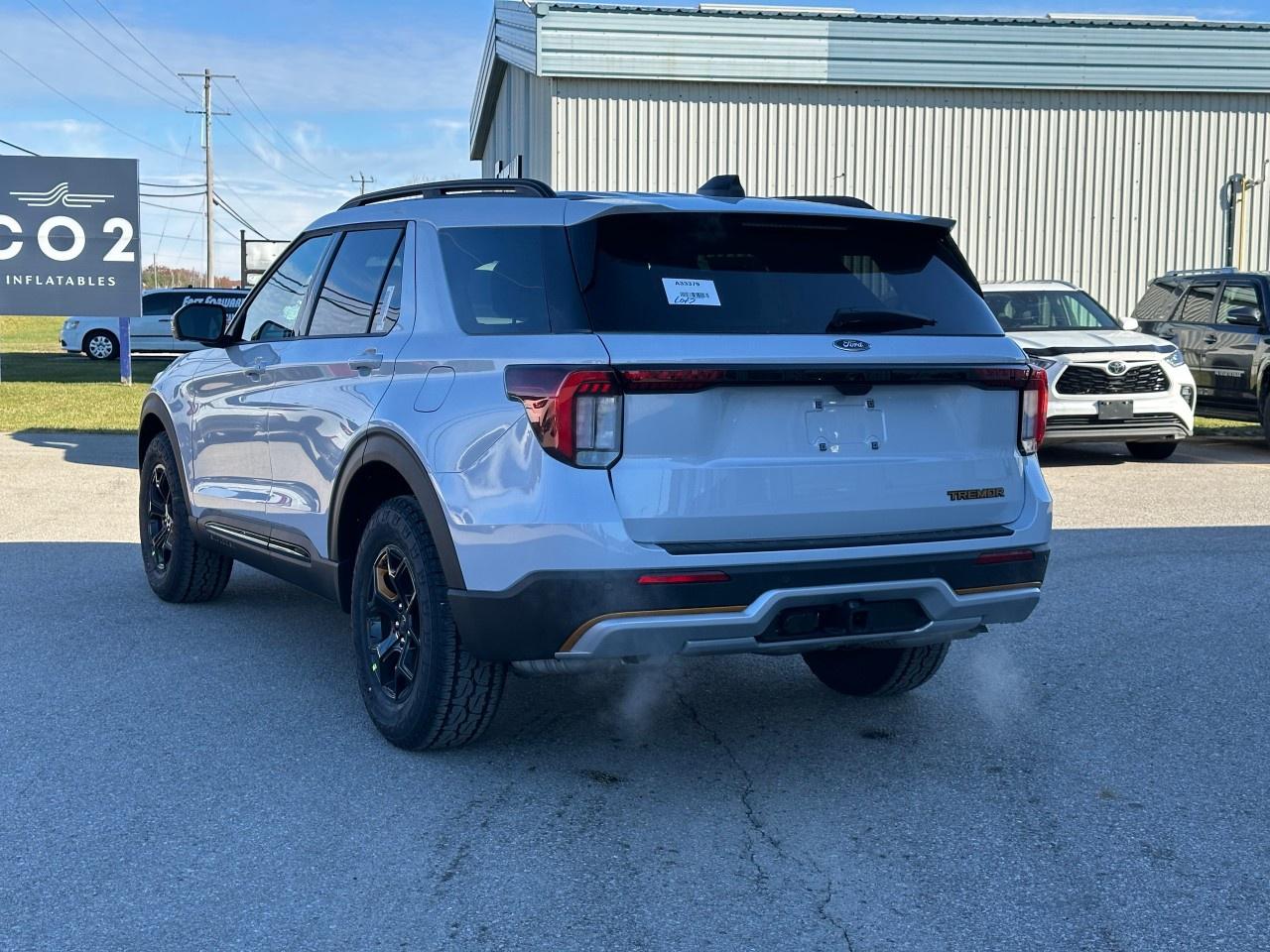 2026 Ford Explorer TREMOR 4WD Photo