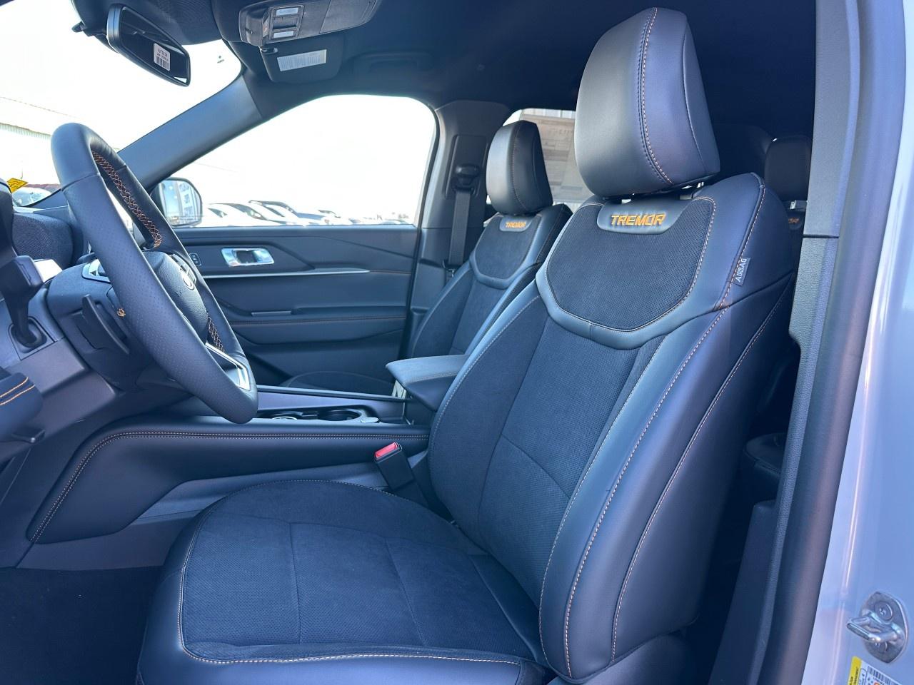 2026 Ford Explorer TREMOR 4WD Photo