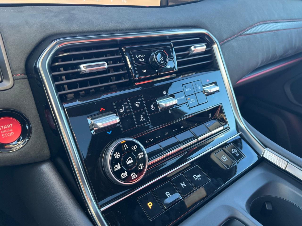 2026 Nissan Armada 4x4 NISMO Photo