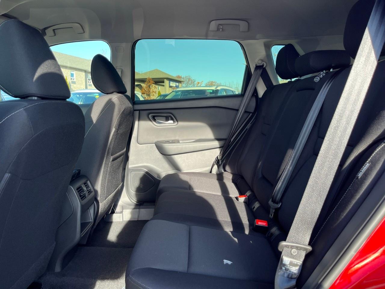 2026 Nissan Rogue AWD S Photo