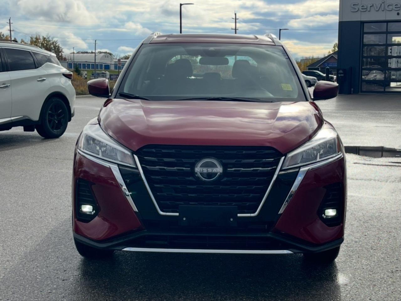 2025 Nissan Kicks Play SV FWD Photo