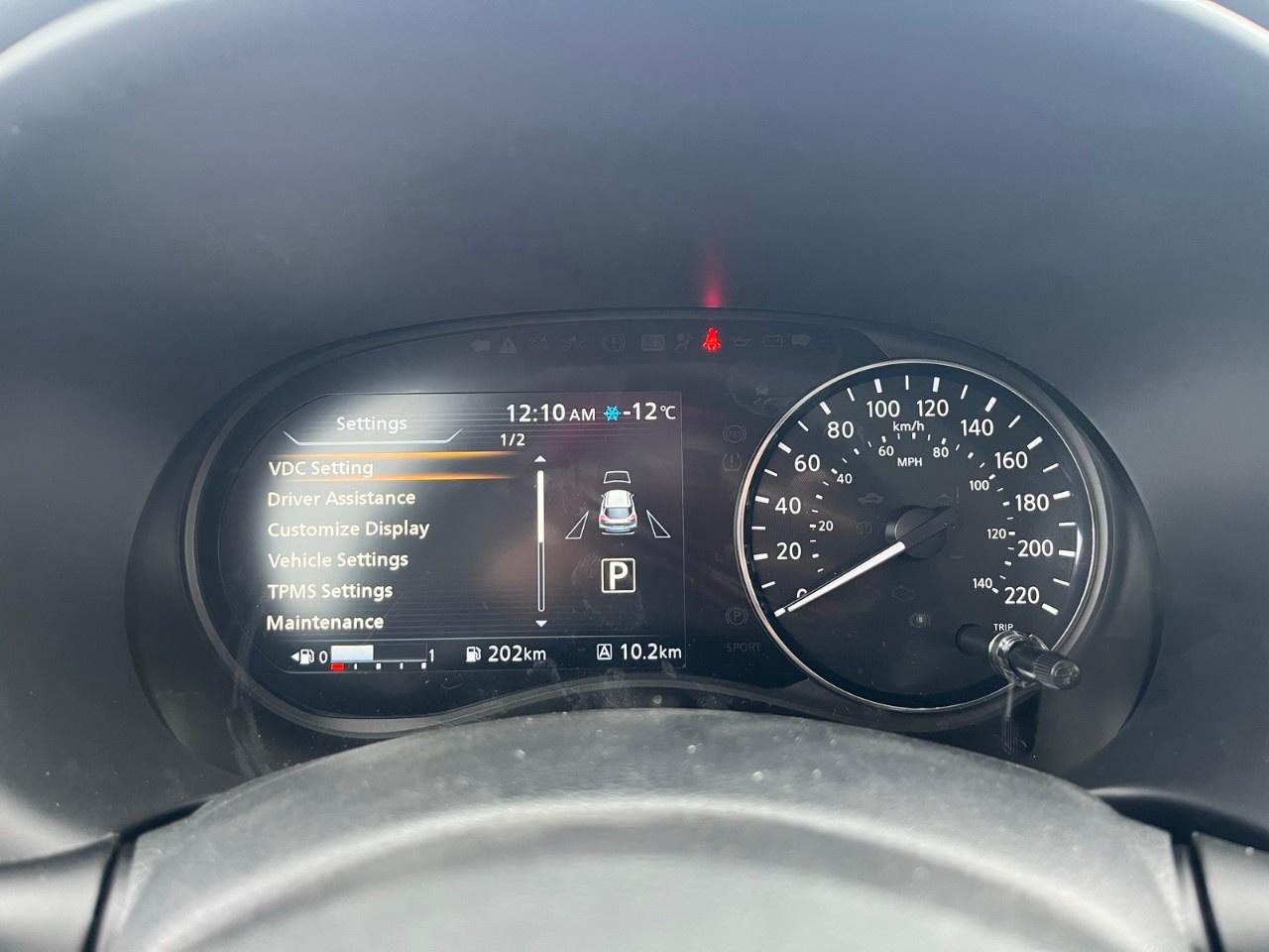 2025 Nissan Kicks Play SV FWD Photo