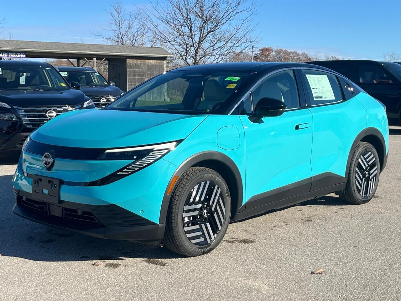 2026 Nissan Leaf SV  FWD Photo3