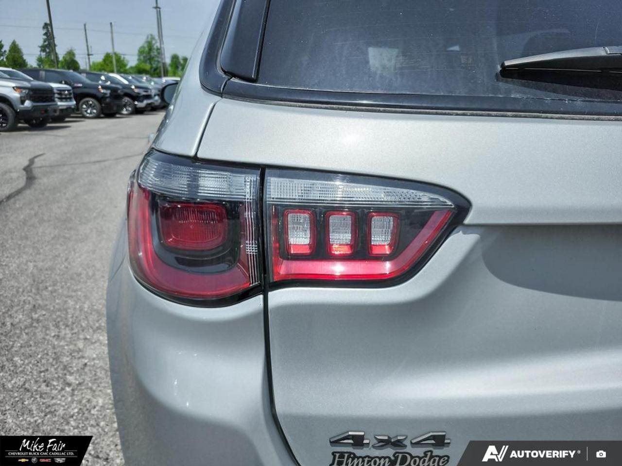 2025 Jeep Compass Altitude Active Drive 4x4 System, 8 Speed Automatic Trans. , Black Grill/Badges/ Roof Photo